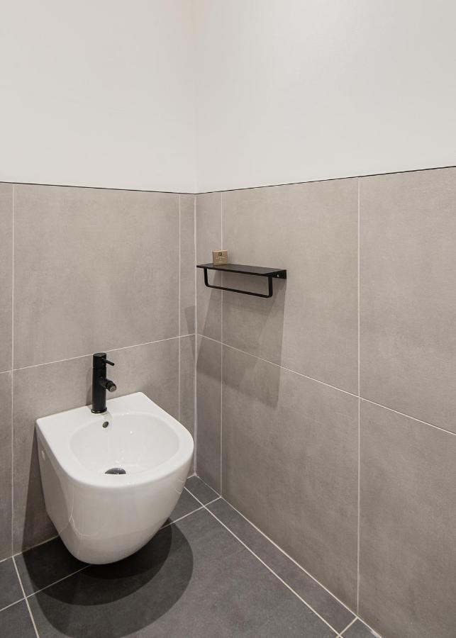 לונדון Ehthele Private Suites מראה חיצוני תמונה